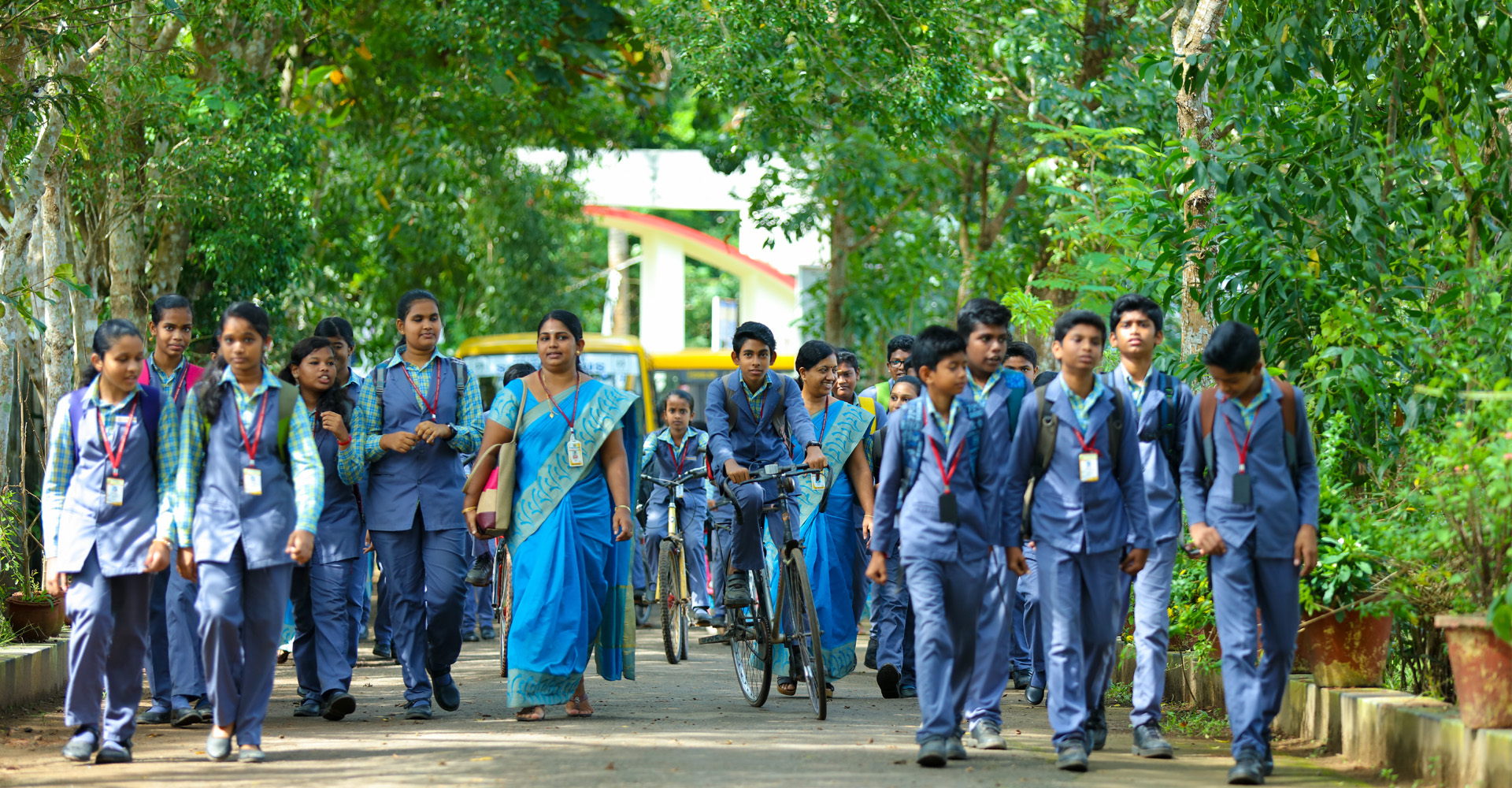 gurusreepublicschool_slid1